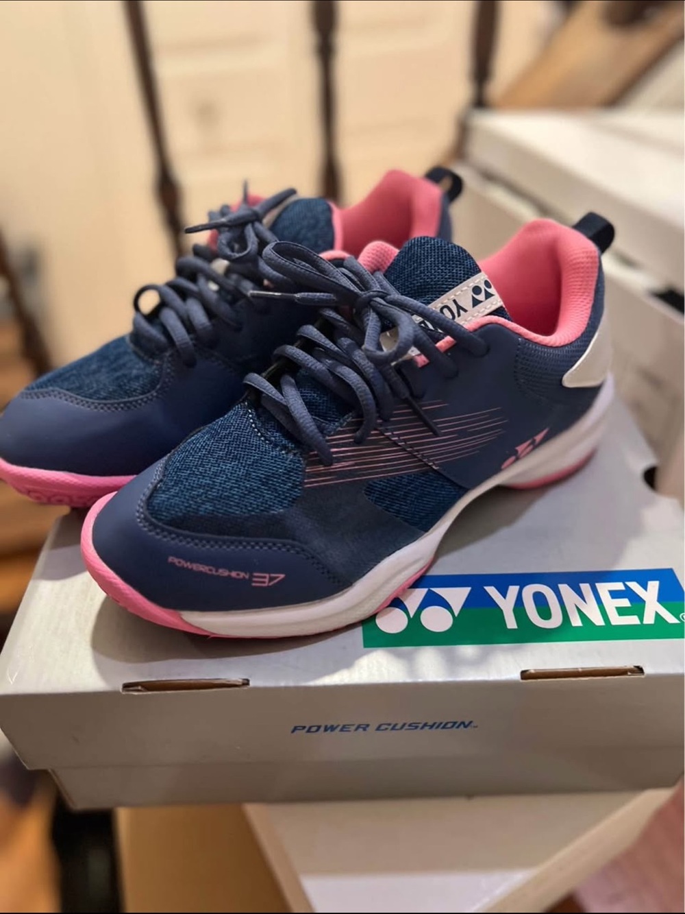 Yonex Women's Navy & Pink Performance Court Shoes